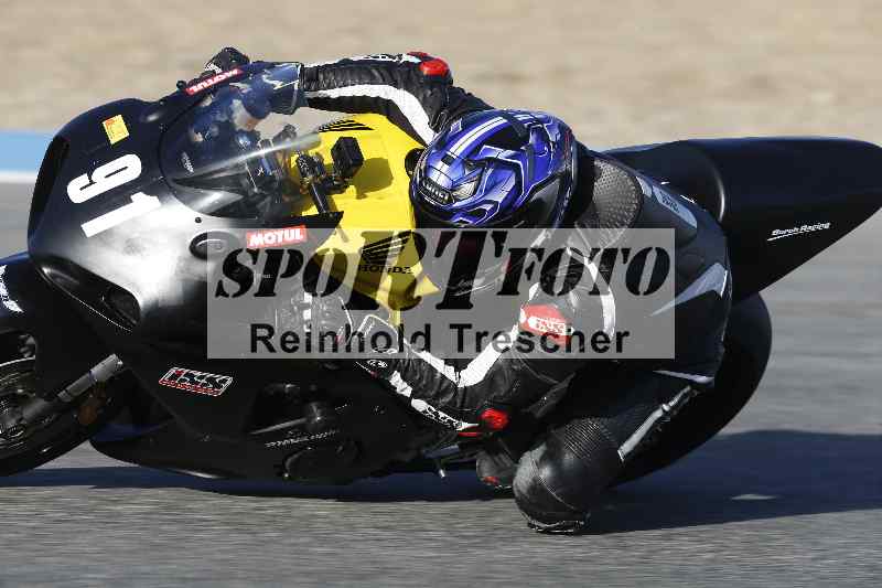 /Archiv-2025/02 28.-31.01.2025 Moto Center Thun Jerez/rot-red/91